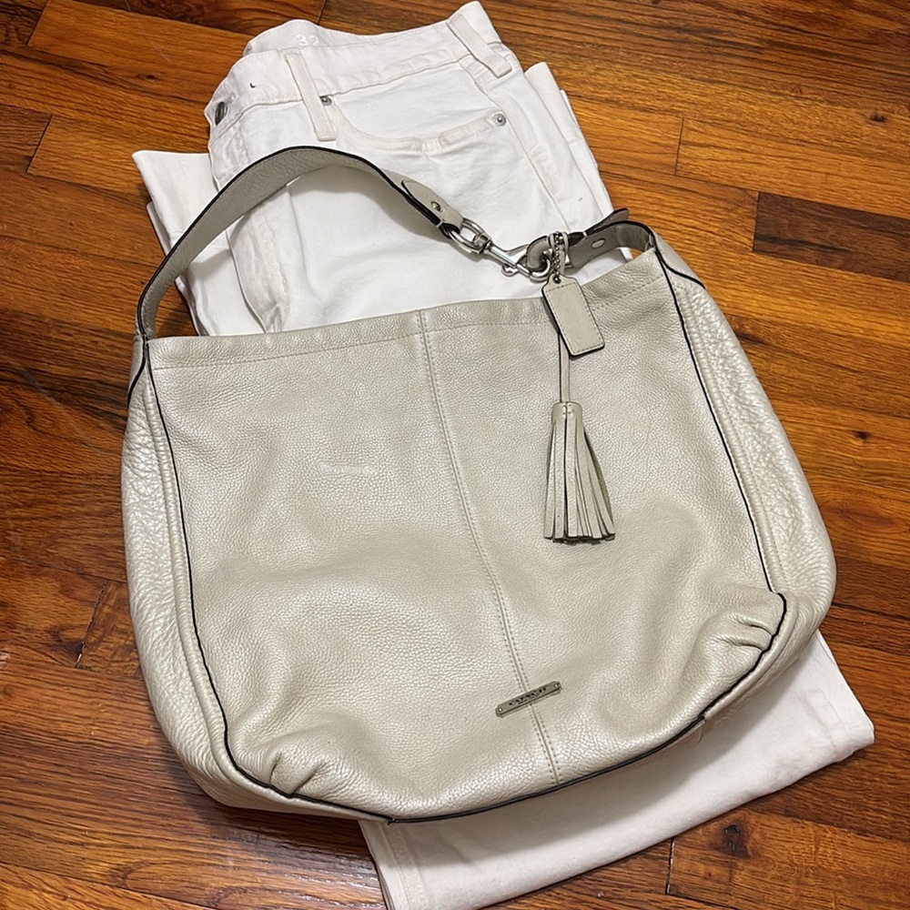 Coach Pearl Ivory Leather Shoulder Bag